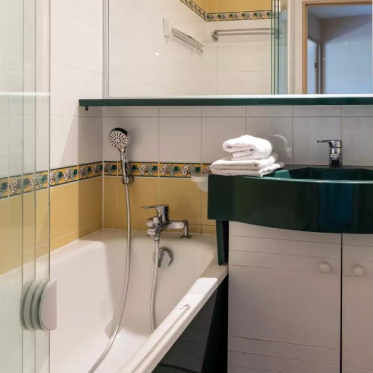  BASTIDE IMMO : Apartment | MOLIETS-ET-MAA (40660) | 35 m2 | 700 € 