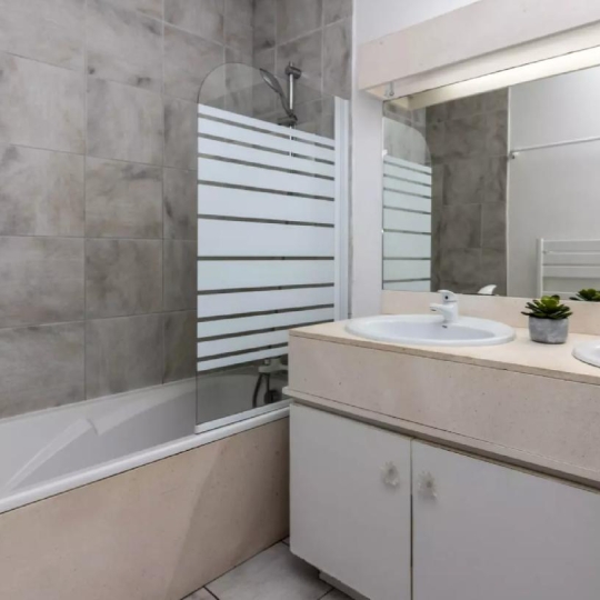  BASTIDE IMMO : Apartment | MOLIETS-ET-MAA (40660) | 40 m2 | 900 € 