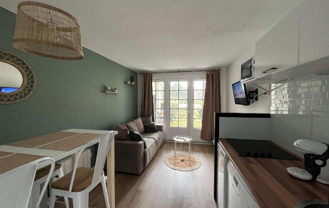 BASTIDE IMMO : Apartment | MOLIETS-ET-MAA (40660) | 0 m2 | 750 € 