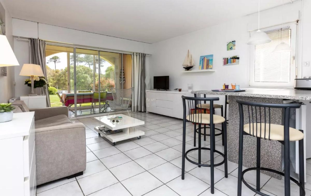 BASTIDE IMMO : Apartment | MOLIETS-ET-MAA (40660) | 40 m2 | 900 € 