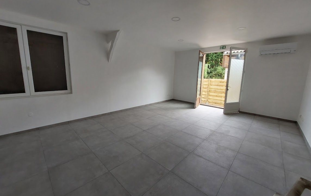 BASTIDE IMMO : Local / Bureau | MESSANGES (40660) | 53 m2 | 614 € 