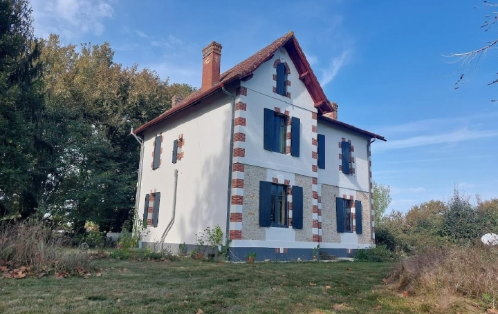 Maison BASCONS 165 m2 549 900 € Maison BASCONS 165 m2 549 900 €
