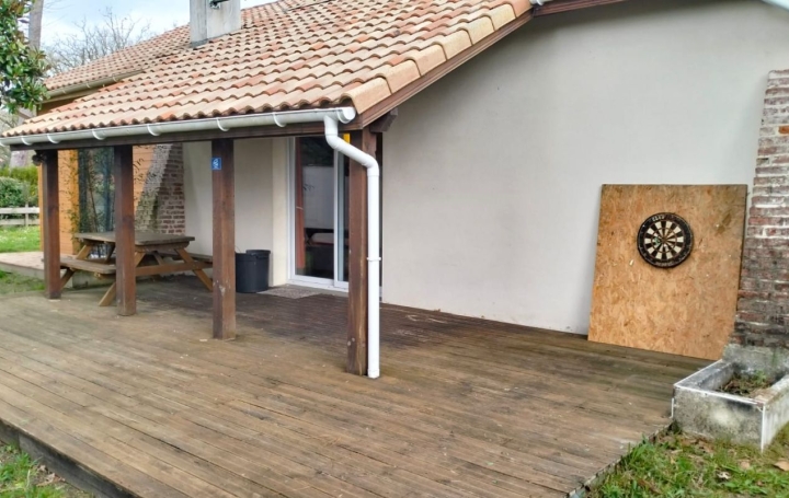 Maison AZUR 98 m2 379 000 € Maison AZUR 98 m2 379 000 €